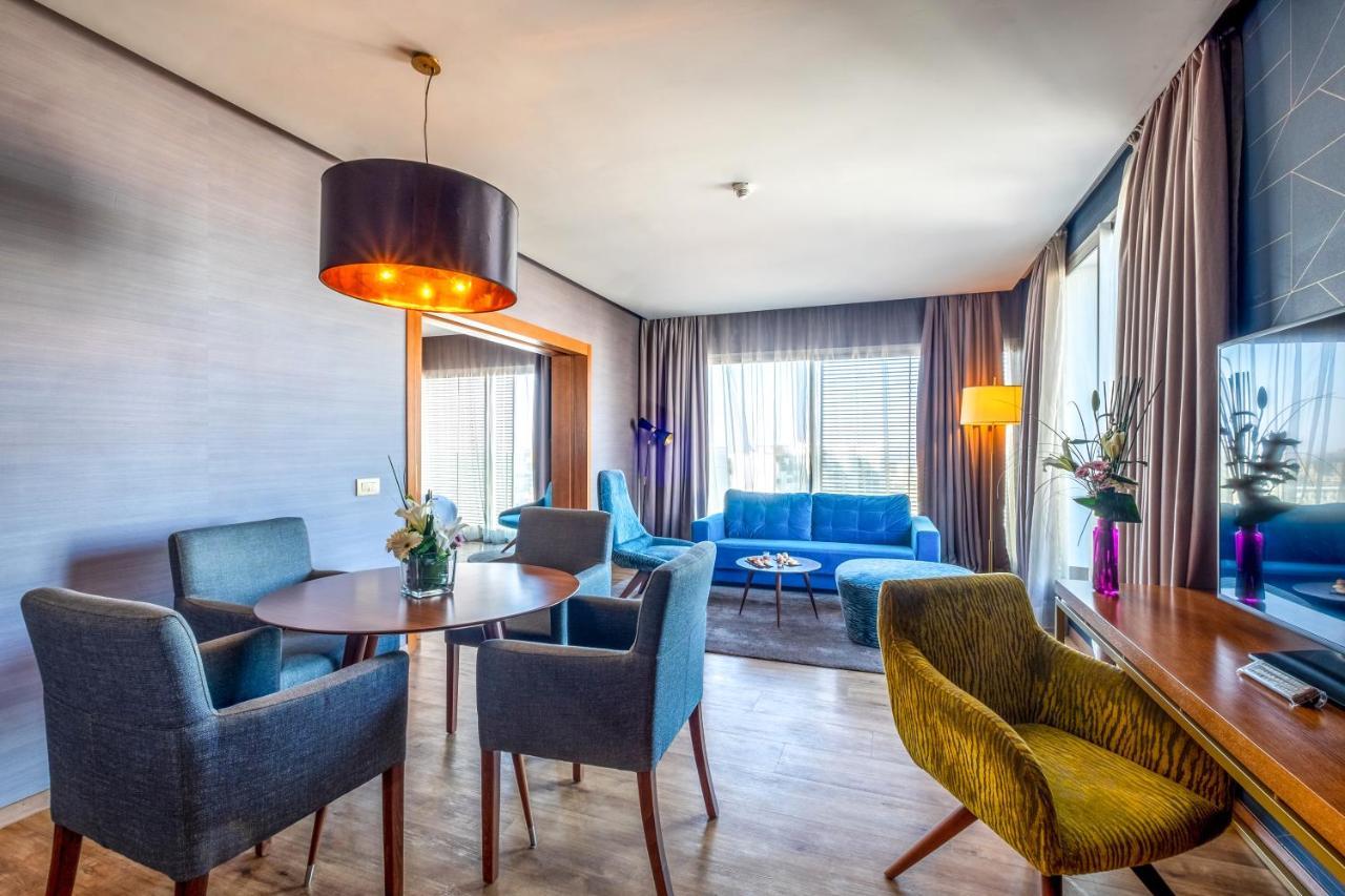 Barcelo Anfa Casablanca Hotel Luaran gambar Suite