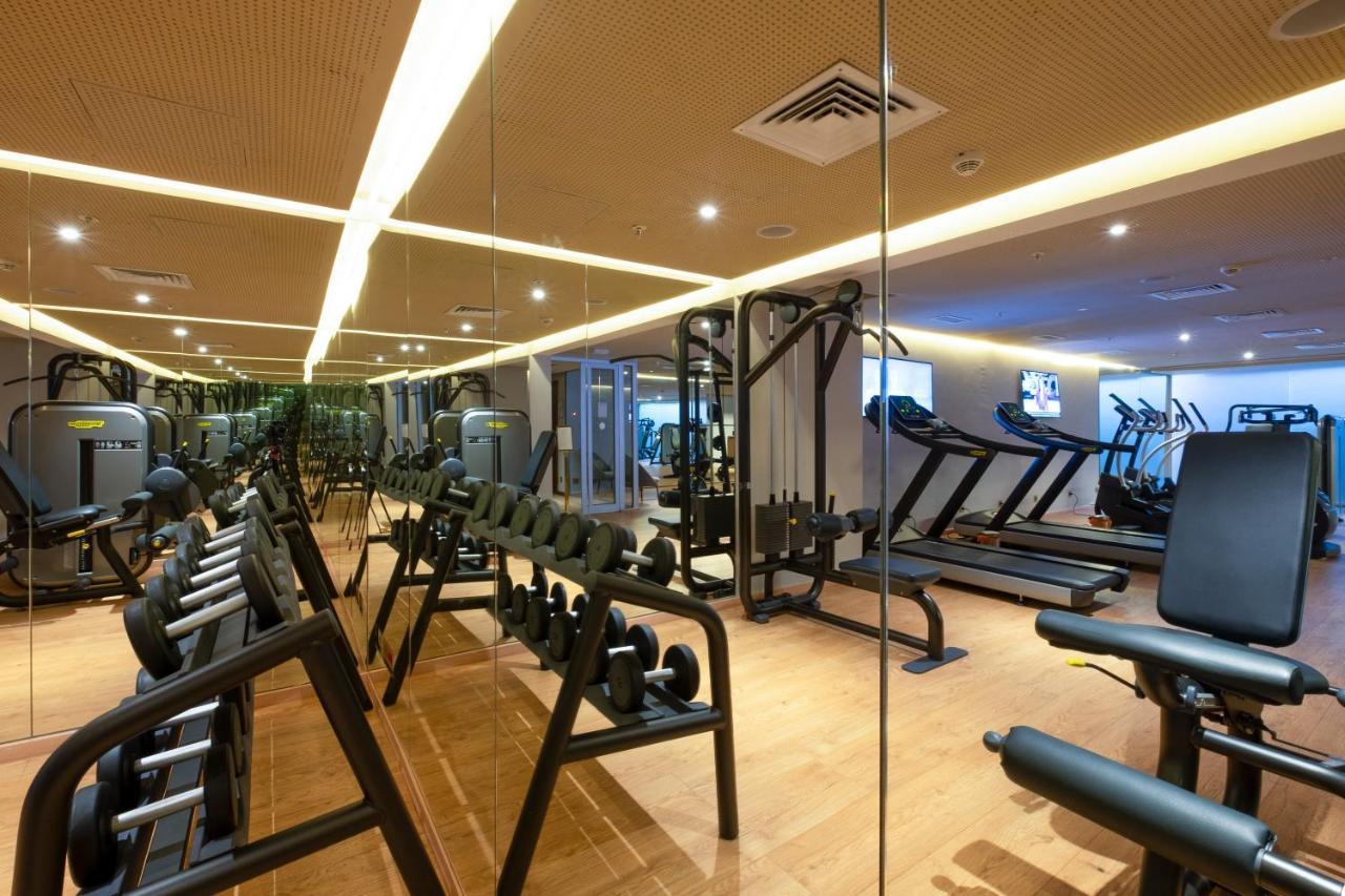 Barcelo Anfa Casablanca Hotel Luaran gambar The gym at the hotel